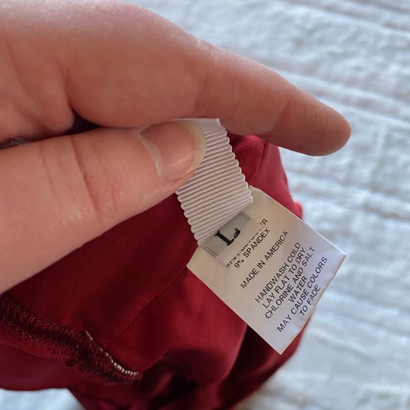 Zinke red bikini top large - Picture 6 of 7